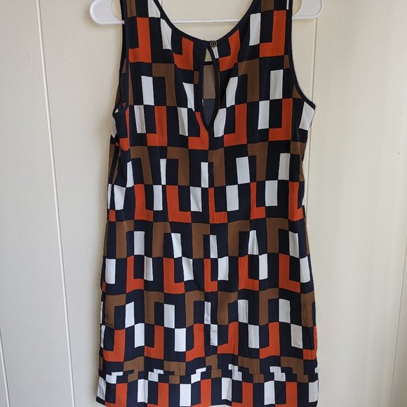 Multi-color geometric patterned sleeveless shift dress - M (pockets!!) - Picture 5 of 9
